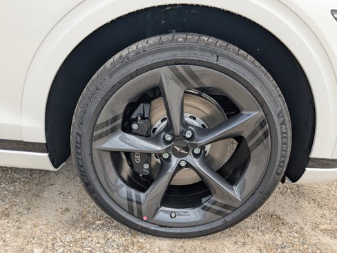 New 2026 Genesis GV70 3.5T Sport Prestige image 9