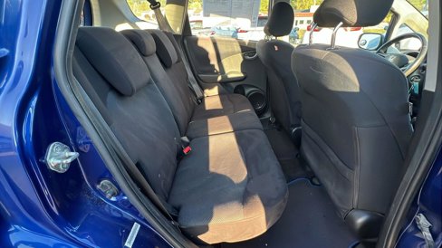 Used 2011 Honda Fit Sport image 15