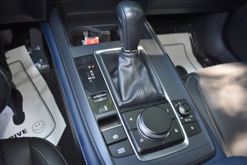 Used 2020 MAZDA CX-30 FWD w/ Select Package image 19