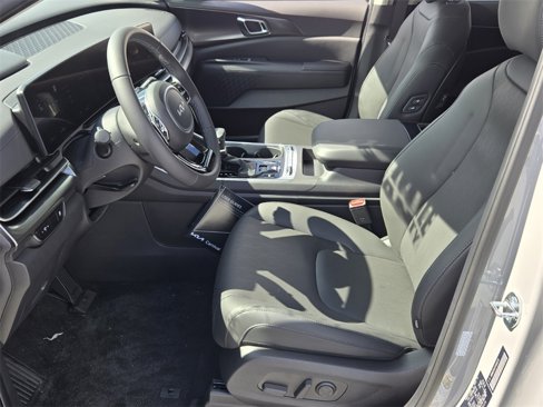New 2026 Kia Carnival SX image 6