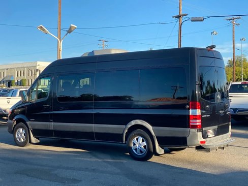 Used 2016 Mercedes-Benz Sprinter 2500 image 6