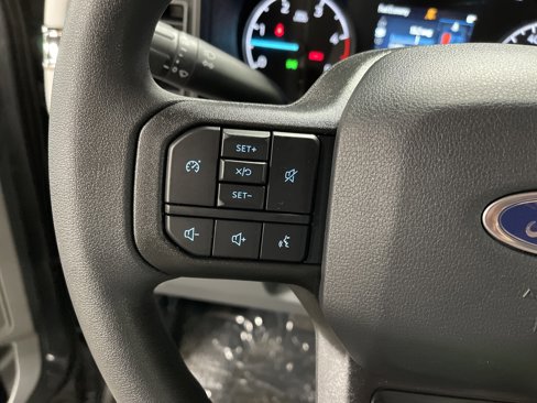 New 2026 Ford F250 XL image 19