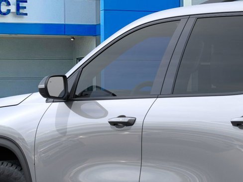 New 2026 Chevrolet Traverse Z71 w/ Driver Confidence Package image 12
