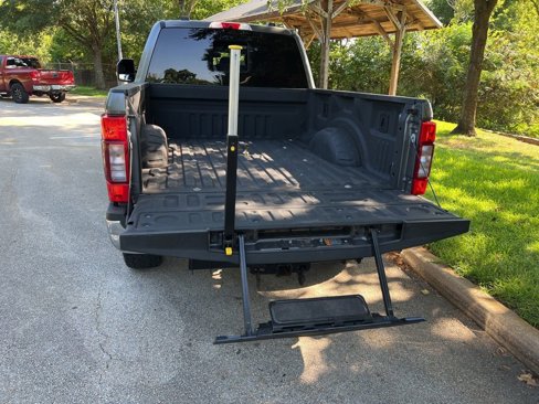 Used 2022 Ford F250 Lariat w/ Lariat Ultimate Package image 44