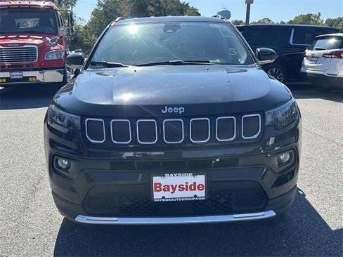 Used 2022 Jeep Compass Limited image 4