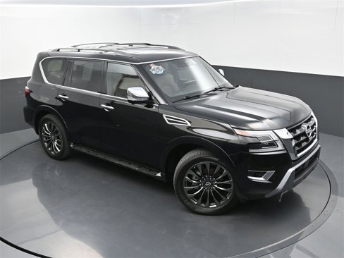 Used 2024 Nissan Armada Platinum w/ Captain's Chairs Package image 36