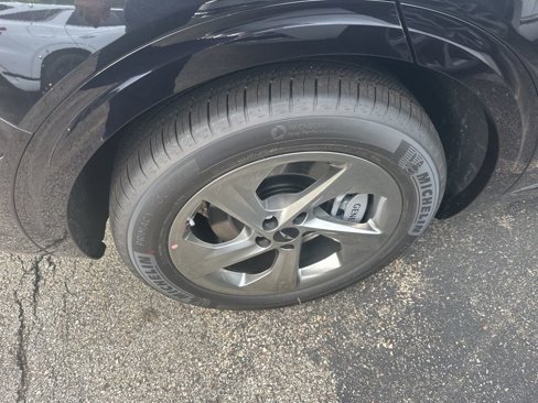 New 2026 Genesis GV70 2.5T Advanced image 5
