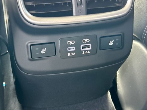 New 2025 Subaru Outback Limited image 38