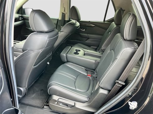 Used 2024 Honda Pilot Elite image 25