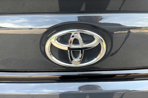 Used 2023 Toyota Corolla SE image 58