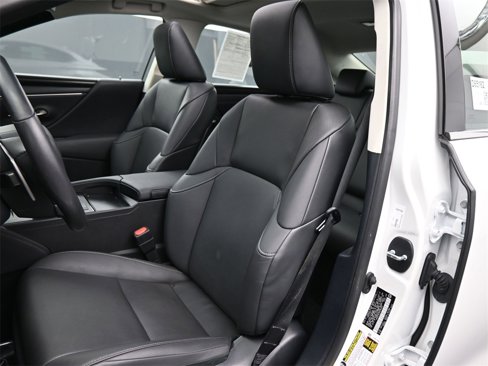 Used 2024 Lexus ES 350 w/ Premium Package image 18