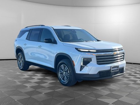 New 2026 Chevrolet Traverse LT image 7