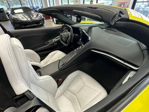 Used 2023 Chevrolet Corvette Stingray Convertible w/ Z51 Performance Package image 66