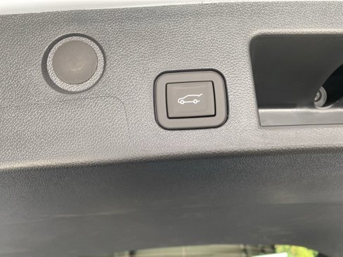 New 2026 Chevrolet Equinox ACTIV w/ Convenience Package III image 15