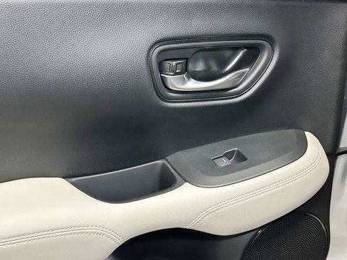 New 2026 Honda HR-V LX image 21