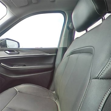 Used 2023 Jeep Grand Cherokee Limited image 26