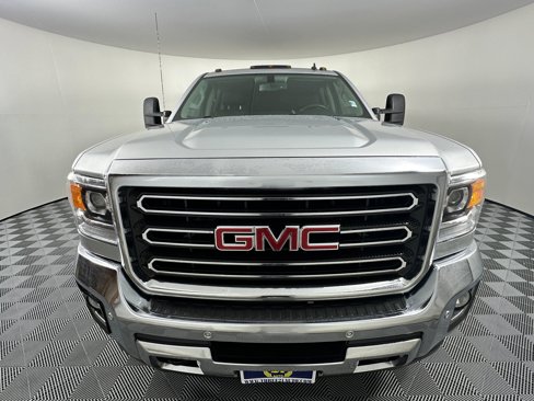 Used 2015 GMC Sierra 3500 SLT w/ Duramax Plus Package image 3