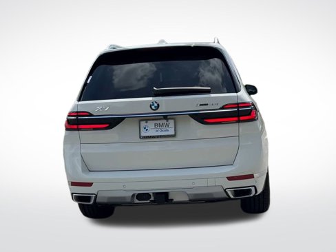 New 2026 BMW X7 xDrive40i w/ Premium Package image 7