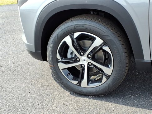 New 2026 Chevrolet Trax RS w/ Driver Confidence Package image 30