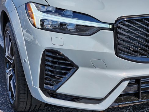 Certified 2026 Volvo XC60 T8 Polestar image 7