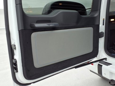 Certified 2025 Mercedes-Benz G 580 w/ EQ Technology image 21