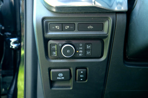 Used 2021 Ford F150 Lariat w/ Equipment Group 502A High image 18