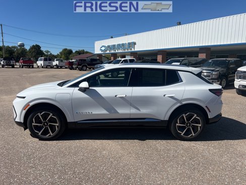New 2024 Chevrolet Equinox EV LT image 2