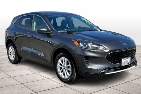 Used 2020 Ford Escape SE image 2