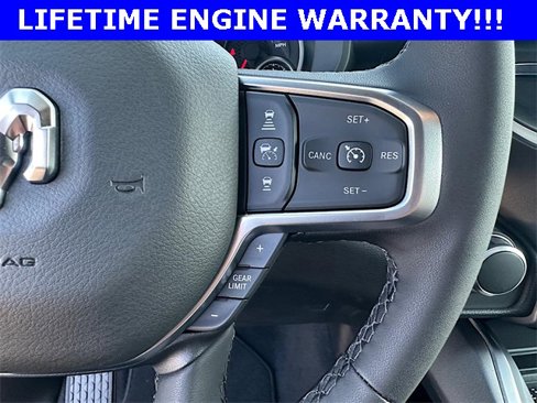New 2026 RAM 1500 4x4 Crew Cab image 21