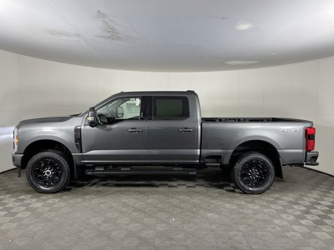New 2026 Ford F250 XLT w/ XLT Premium Package image 3