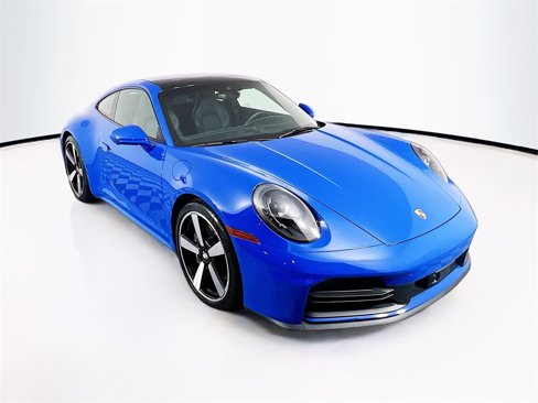 Certified 2025 Porsche 911 Carrera image 7