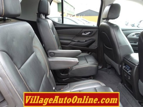 Used 2020 Chevrolet Traverse LT w/ LT Premium Package image 39