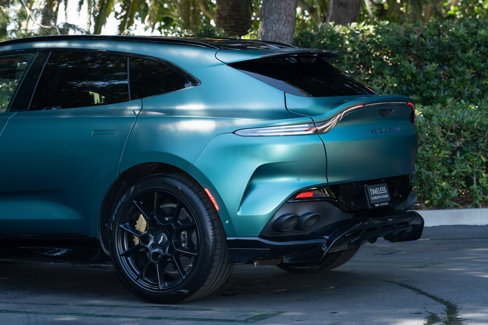 Used 2023 Aston Martin DBX 707 image 10