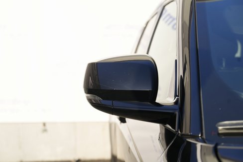 Used 2023 Jeep Grand Cherokee L Laredo image 9