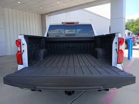 Used 2025 Chevrolet Silverado 1500 LTZ image 27