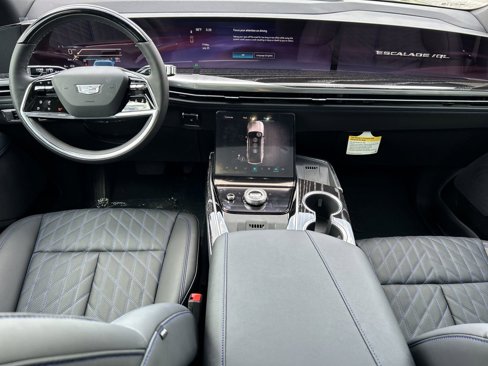 New 2026 Cadillac Escalade IQL Luxury image 13