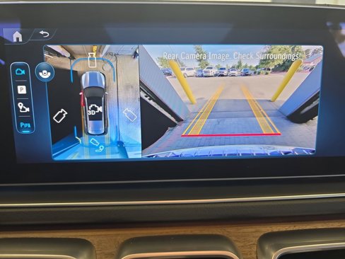 New 2026 Mercedes-Benz GLS 580 4MATIC image 26
