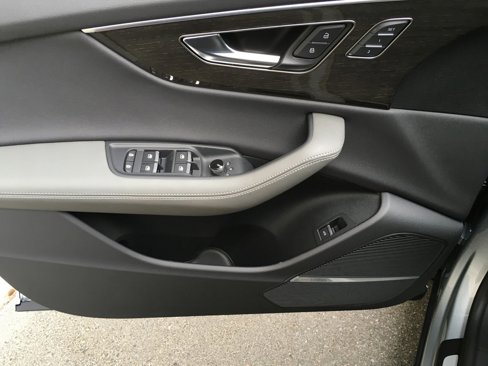 New 2025 Audi Q8 Premium Plus image 13