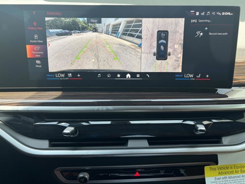 New 2026 BMW X7 M60i image 16