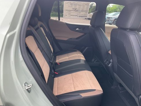 New 2026 Chevrolet Equinox ACTIV w/ LPO, Floor Liner Package image 20