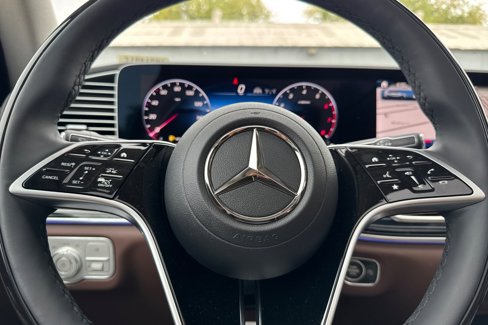 New 2026 Mercedes-Benz GLS 450 4MATIC image 30