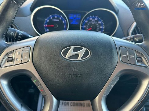 Used 2015 Hyundai Tucson SE image 20
