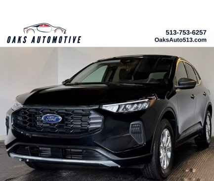 Used 2025 Ford Escape Active image 1