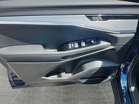 New 2025 Jeep Wagoneer Launch Edition image 32