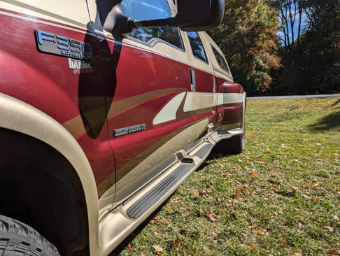 Used 2000 Ford F350 Lariat image 26