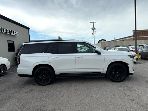 Used 2023 Cadillac Escalade Sport Platinum w/ LPO, ONYX Package image 5