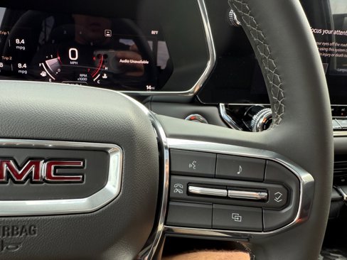 New 2025 GMC Canyon Elevation w/ Technology Package image 25