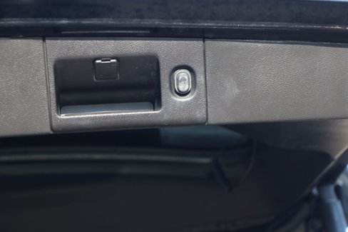 Used 2019 Chevrolet Tahoe LT w/ Luxury Package image 33