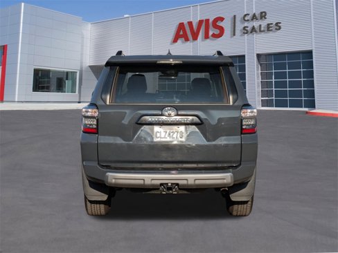 Used 2024 Toyota 4Runner TRD Off-Road Premium image 7