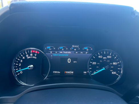 Used 2022 Ford F250 Lariat w/ Tremor Off-Road Package image 17